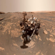 Imagen para el artículo titulado El rover Curiosity vuelve a compartir un impresionante selfie desde el cráter Gale